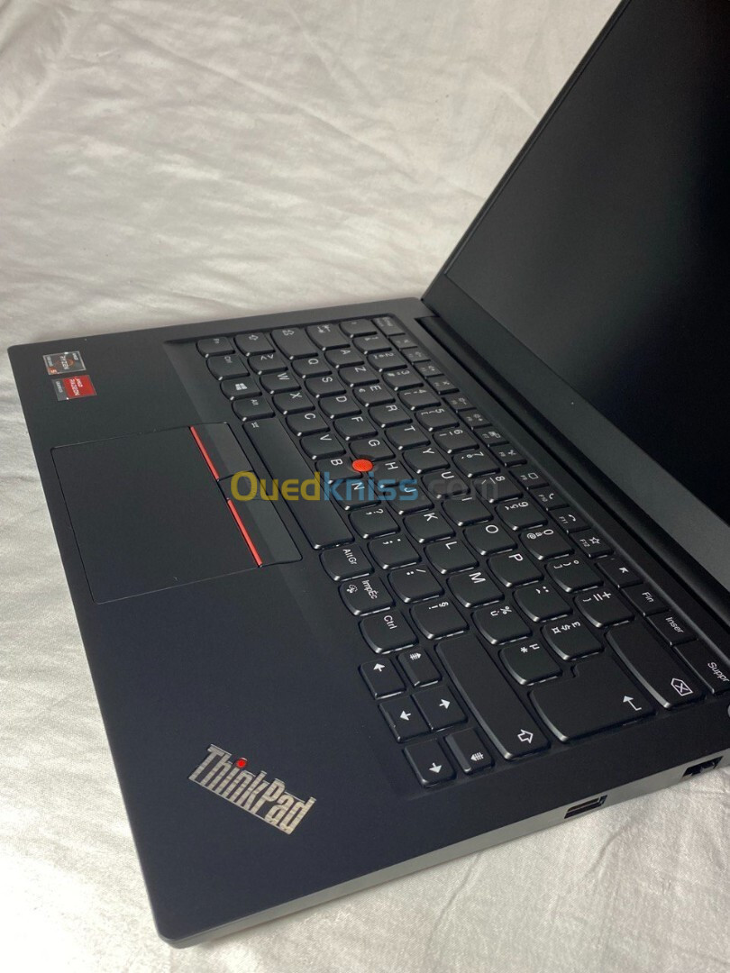 Lenovo ThinkPad E14 - RYZEN 5 5500U 4.0GHz - 8 Go DDR - 512 Go