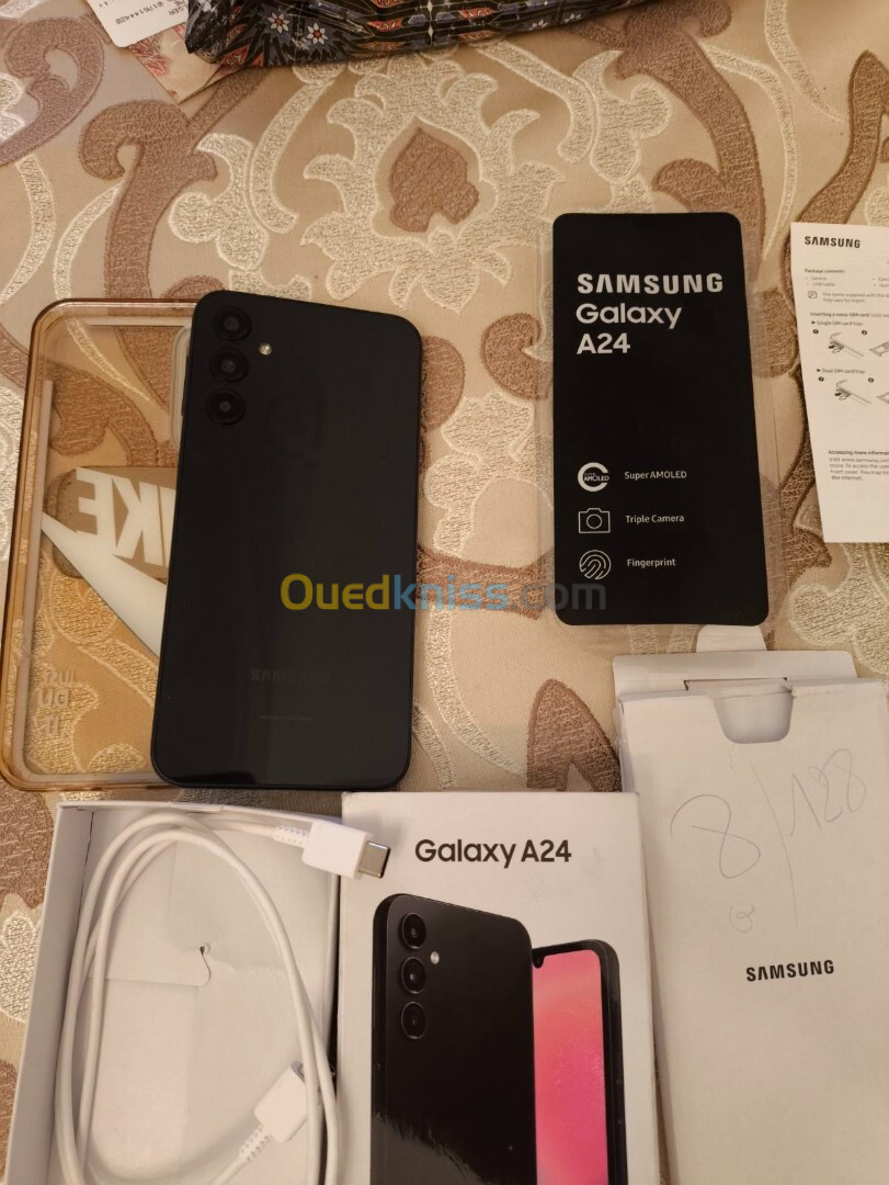 Samsung A24 8/128 Vietnam