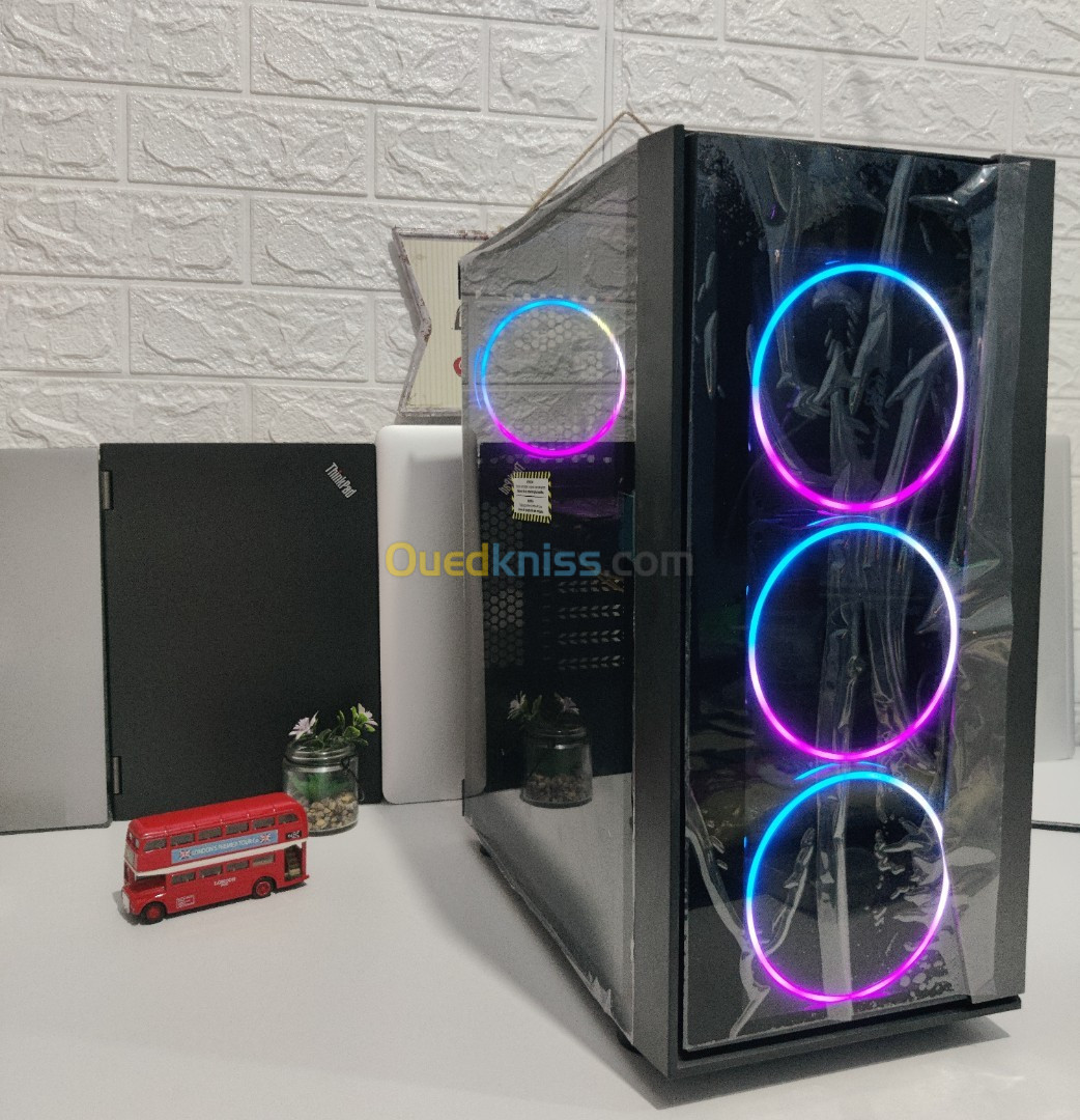 **VENDU**UNITE GAMER RX 5700XT I3 13TH