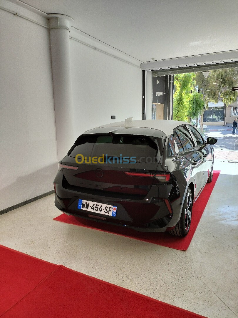 Opel Astra 2024 Gs line