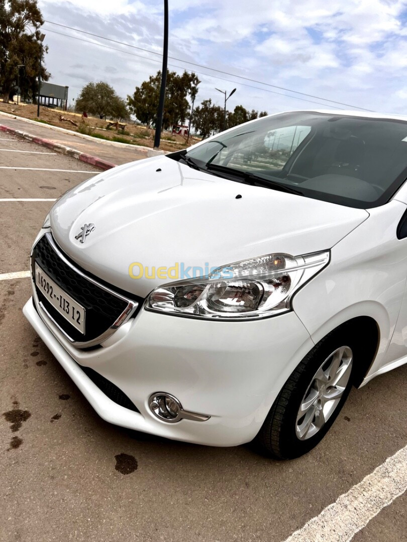 Peugeot 208 2013 Allure