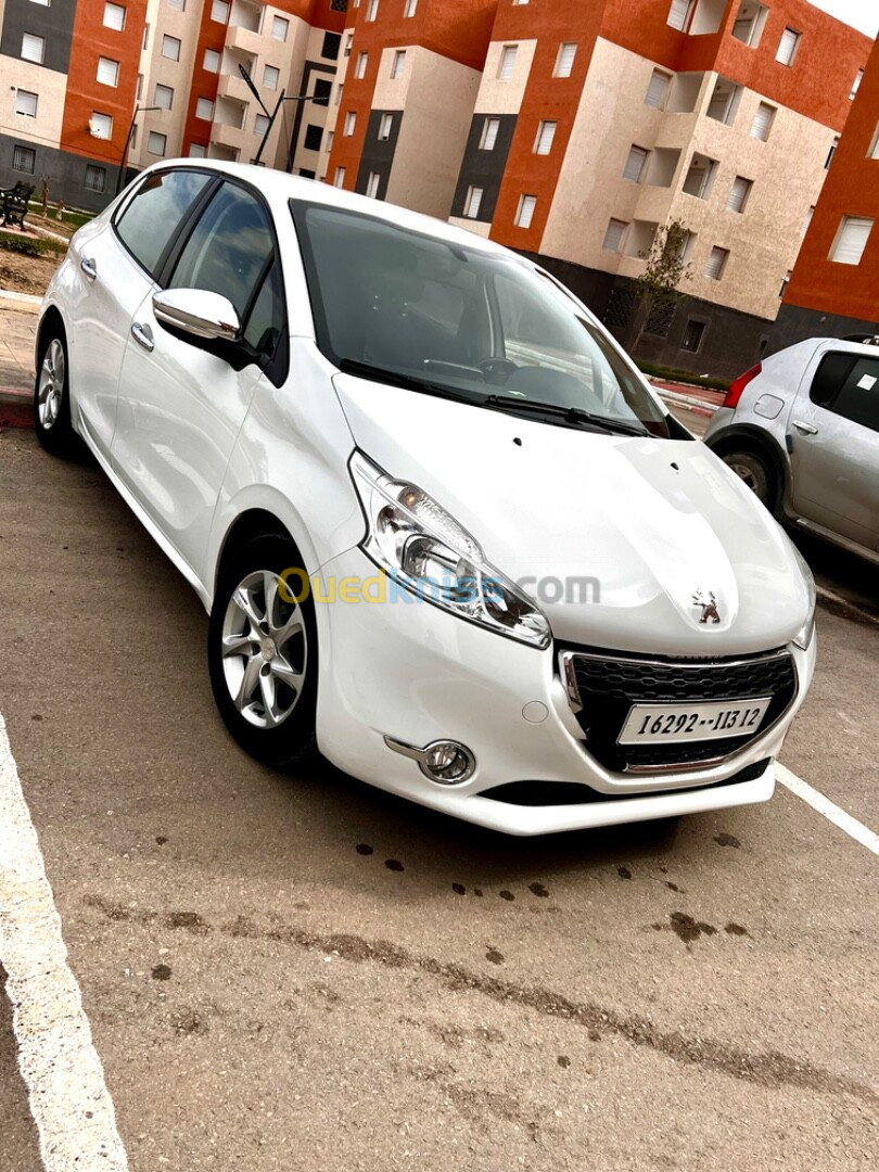 Peugeot 208 2013 Allure