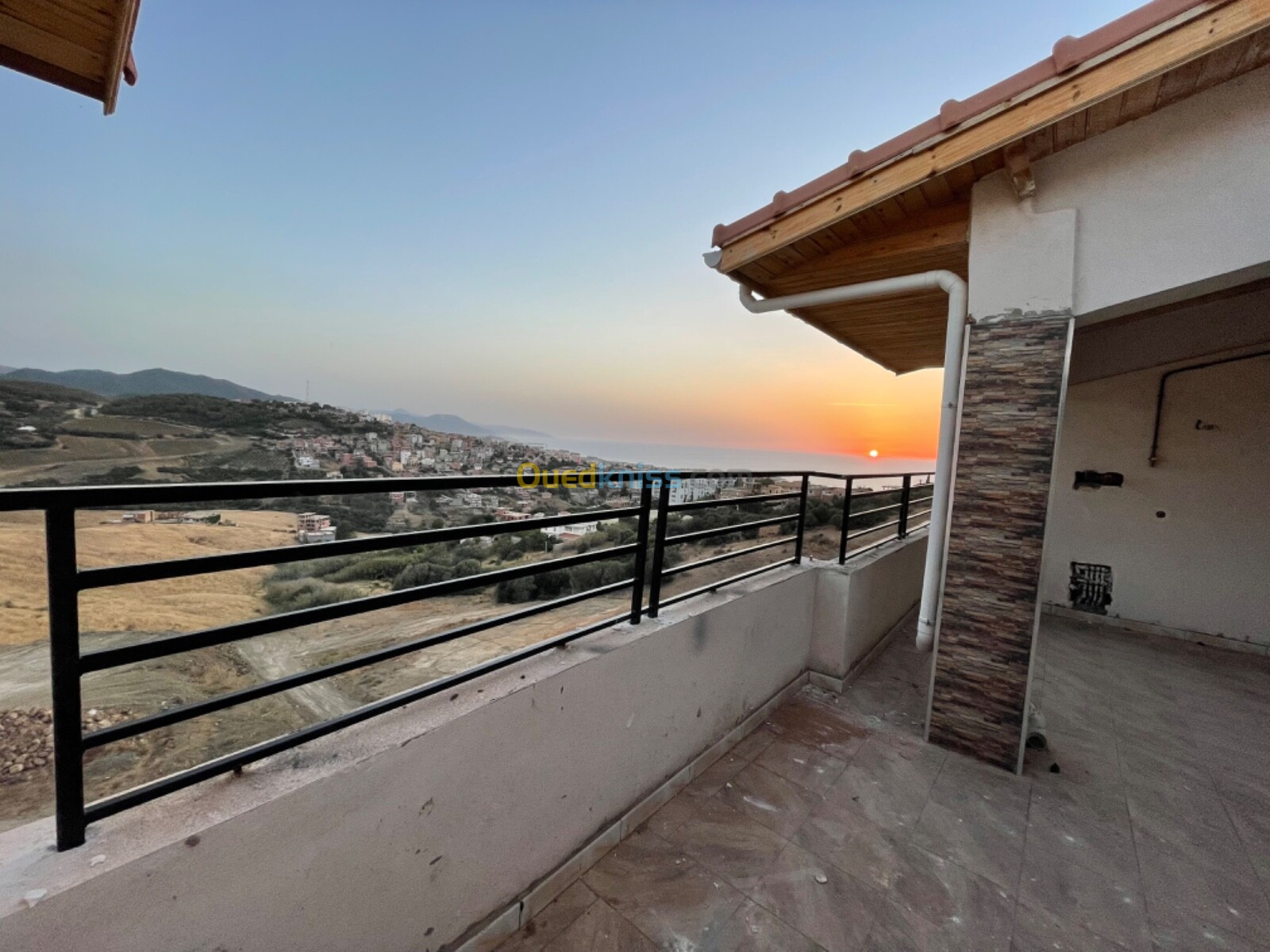 Vente Appartement F3 Tipaza Cherchell