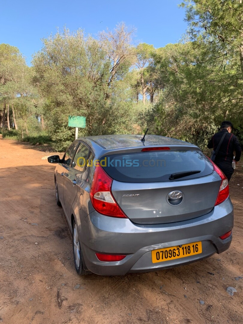 Hyundai Accent RB  5 portes 2018 Préstige