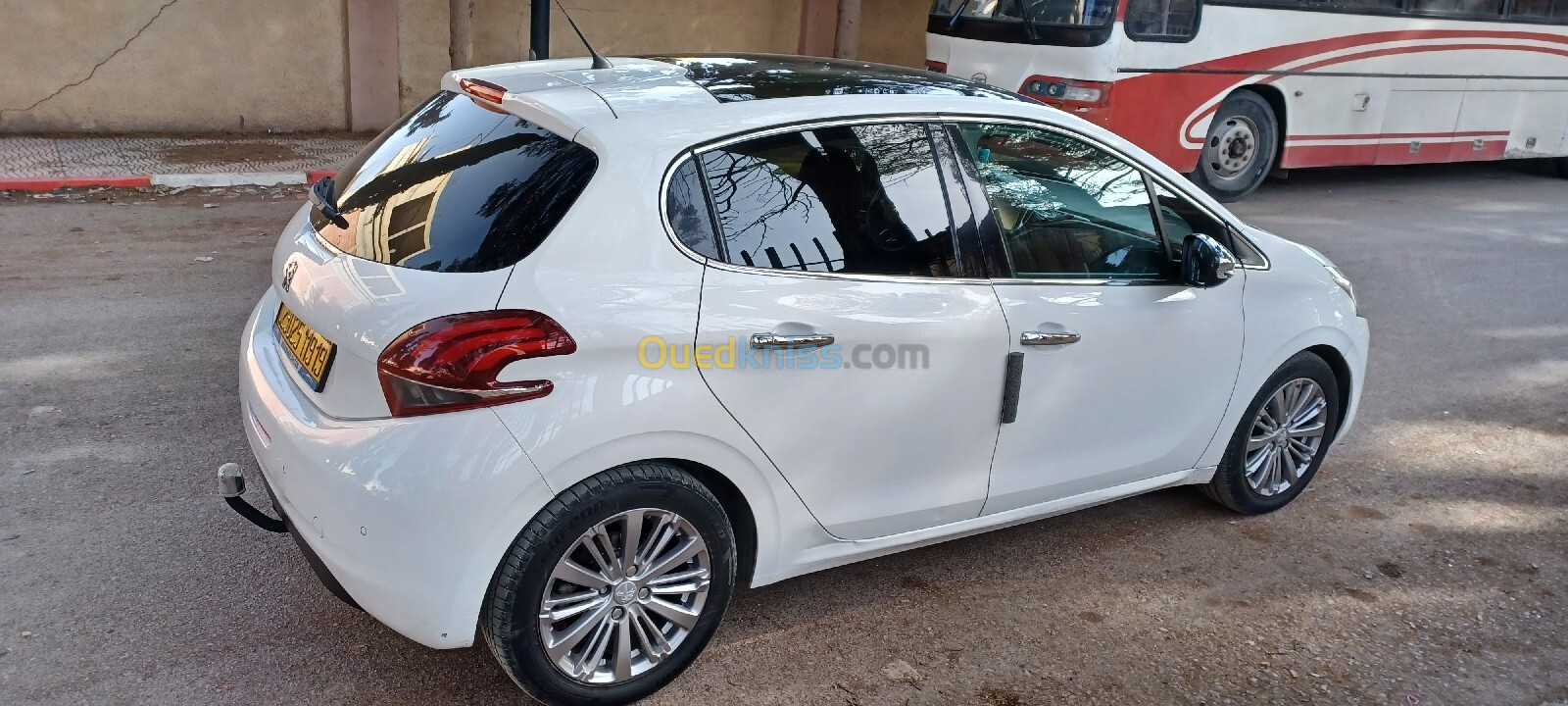 Peugeot 208 2019 Allure Facelift