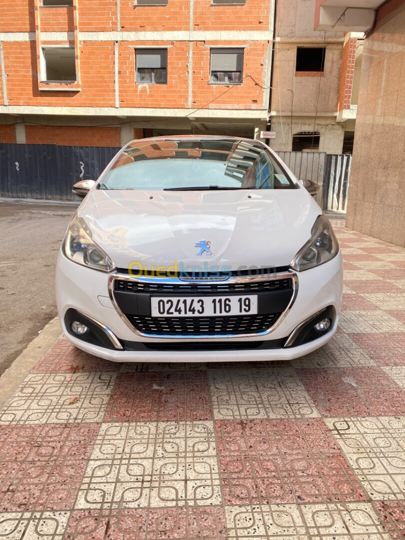 Peugeot 208 2016 Allure Facelift