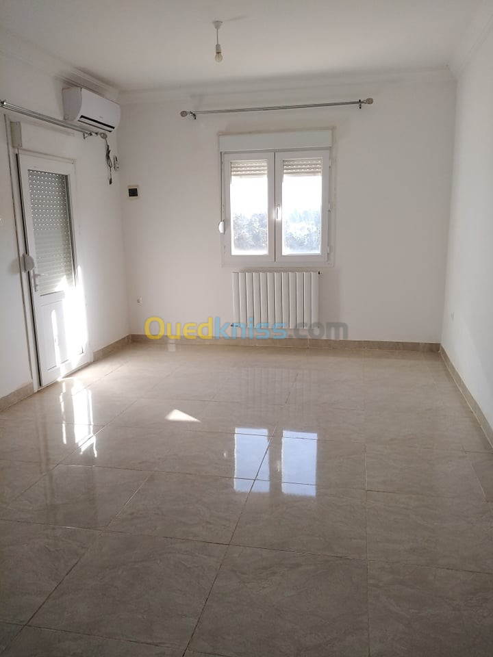 Vente Appartement F5 Tipaza Bou ismail