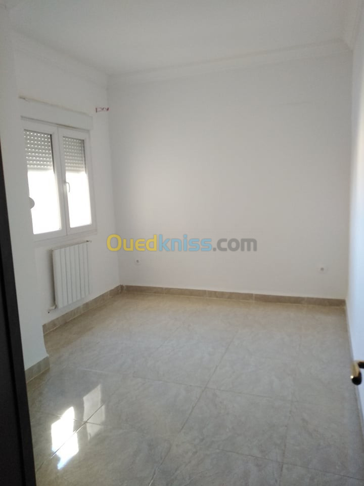 Vente Appartement F5 Tipaza Bou ismail