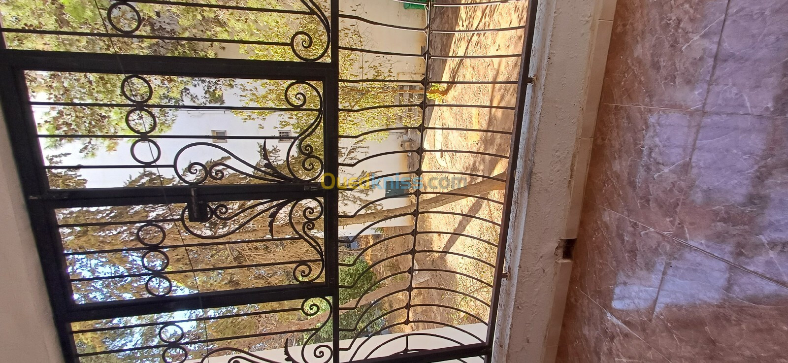 Location Appartement F5 Alger Hydra