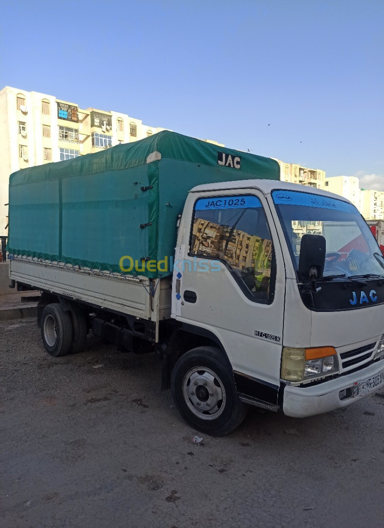 1025 JAC 2005