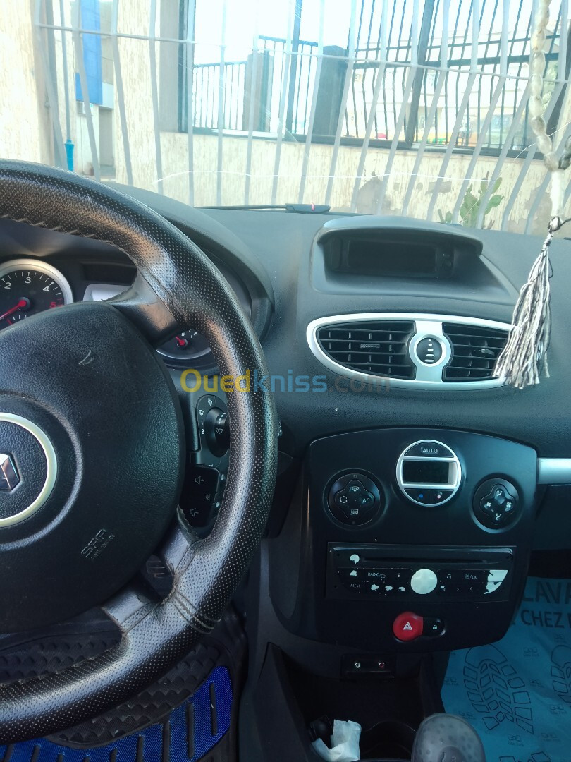 Renault Clio 3 2010 Dynamique