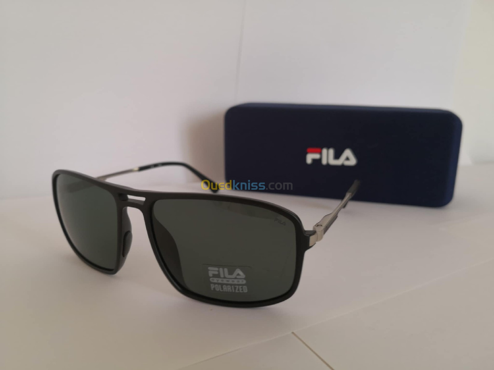 Des lunettes solaires original homme et femme 