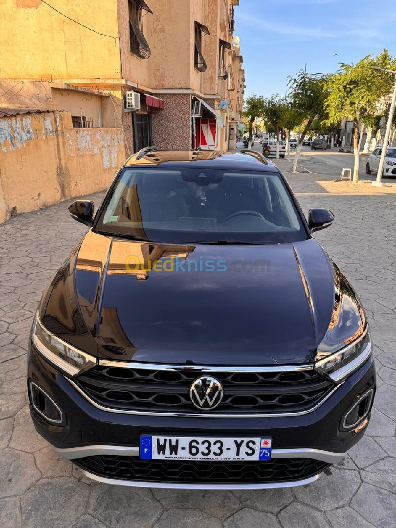 Volkswagen T-Roc 2022 Life