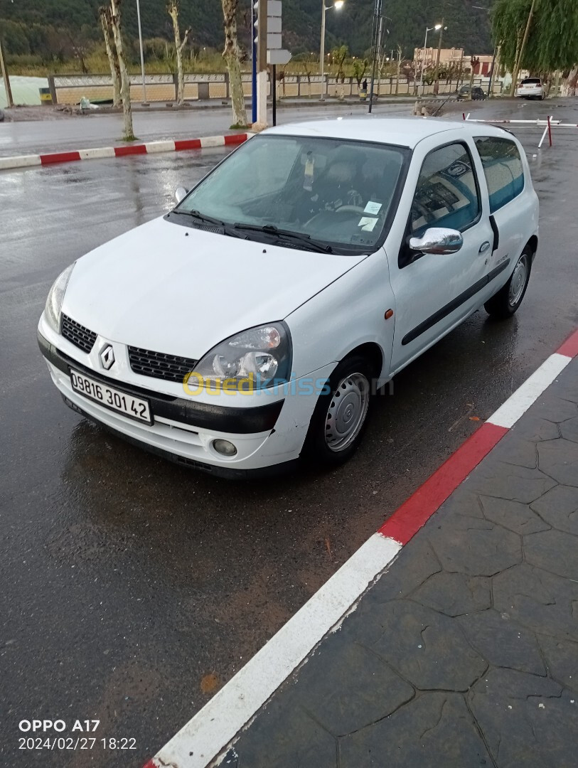 Renault Clio 2 2001 Extreme