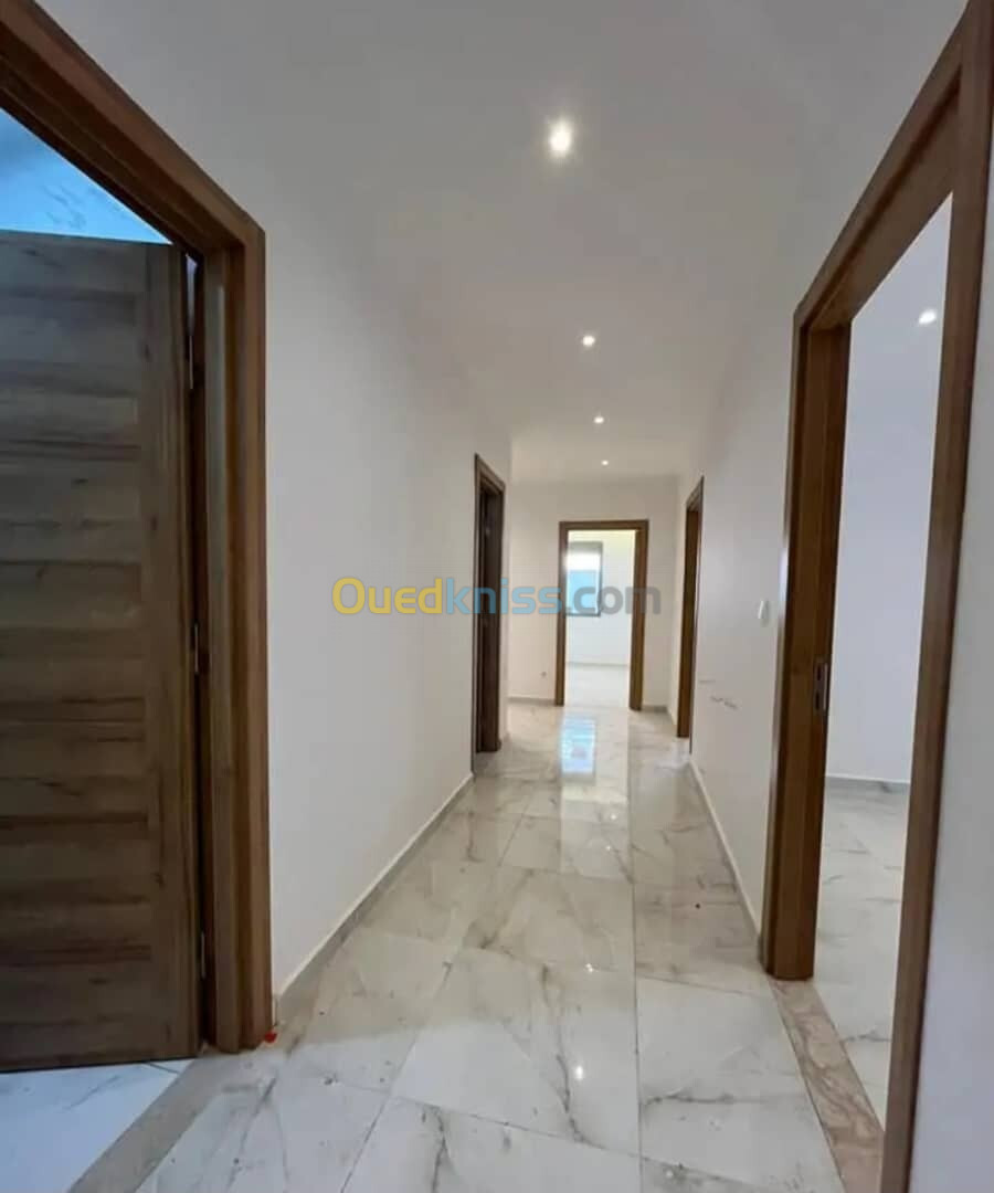 Vente Appartement F5 Alger Bordj el bahri