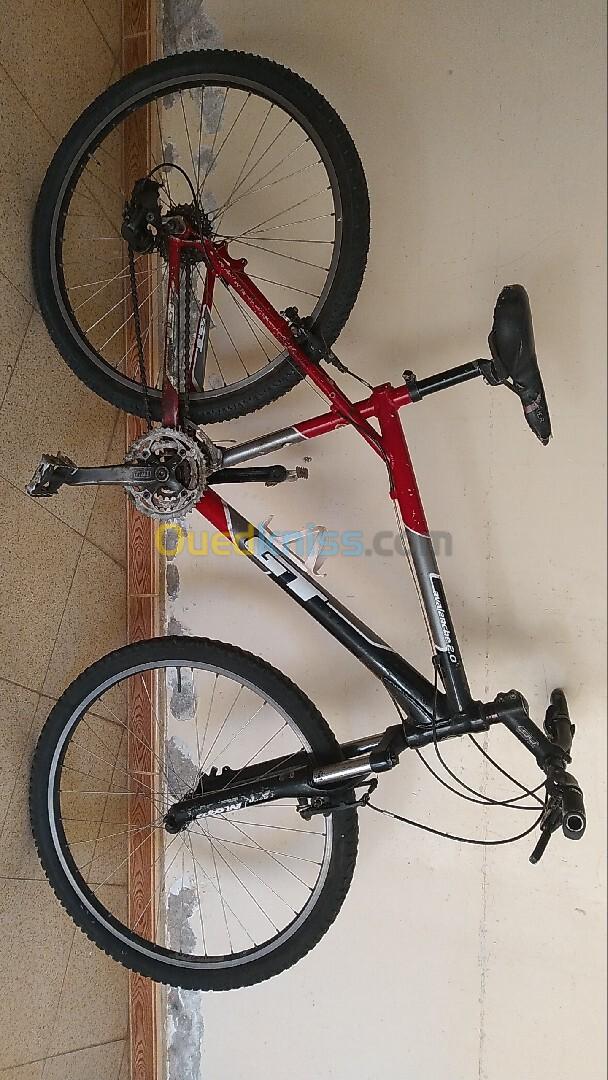 Velo GT taille M (26)