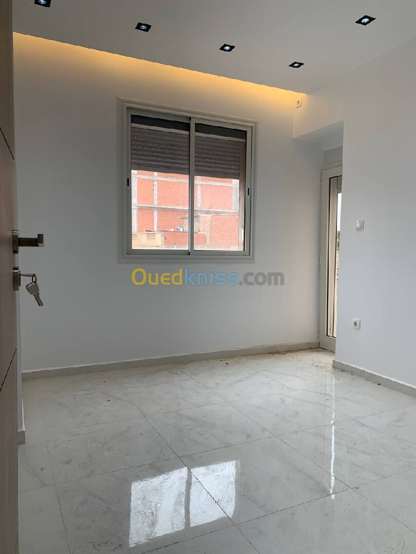 Vente Appartement F4 Alger Bordj el bahri