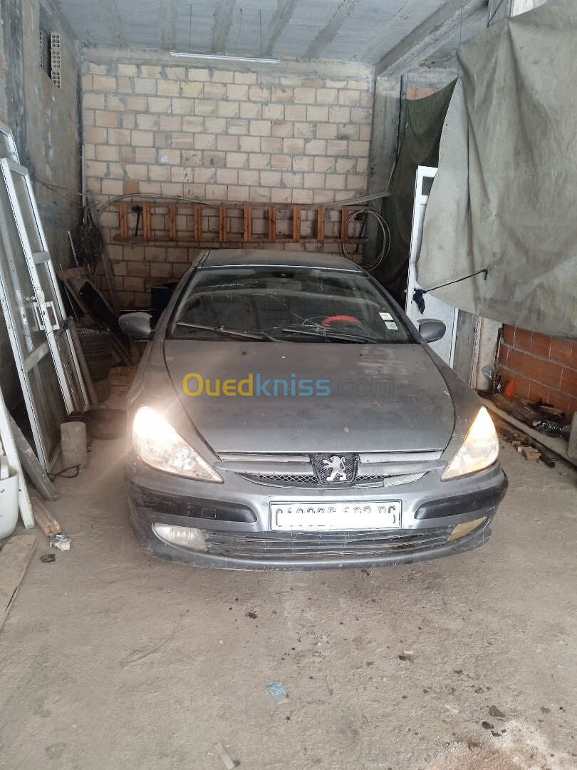 Peugeot 607 2003 607