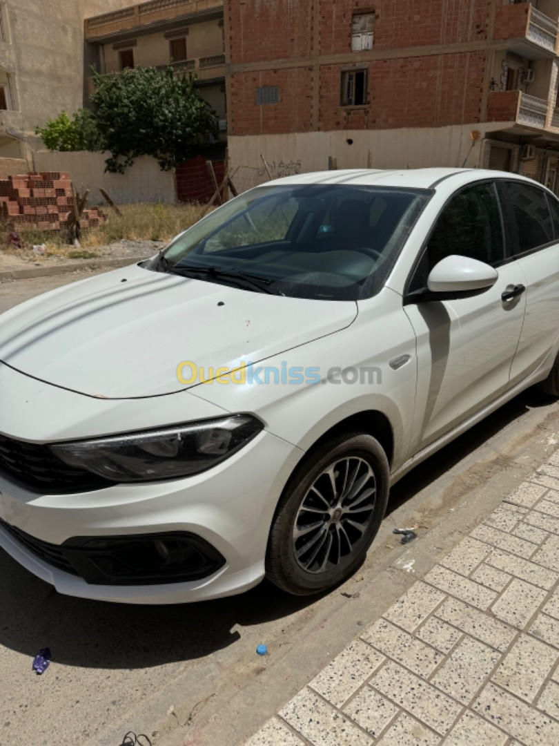 Fiat Tipo 2023 