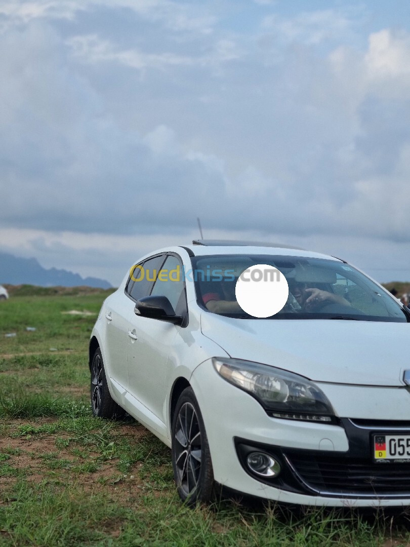 Renault Megane 3 2012 Play