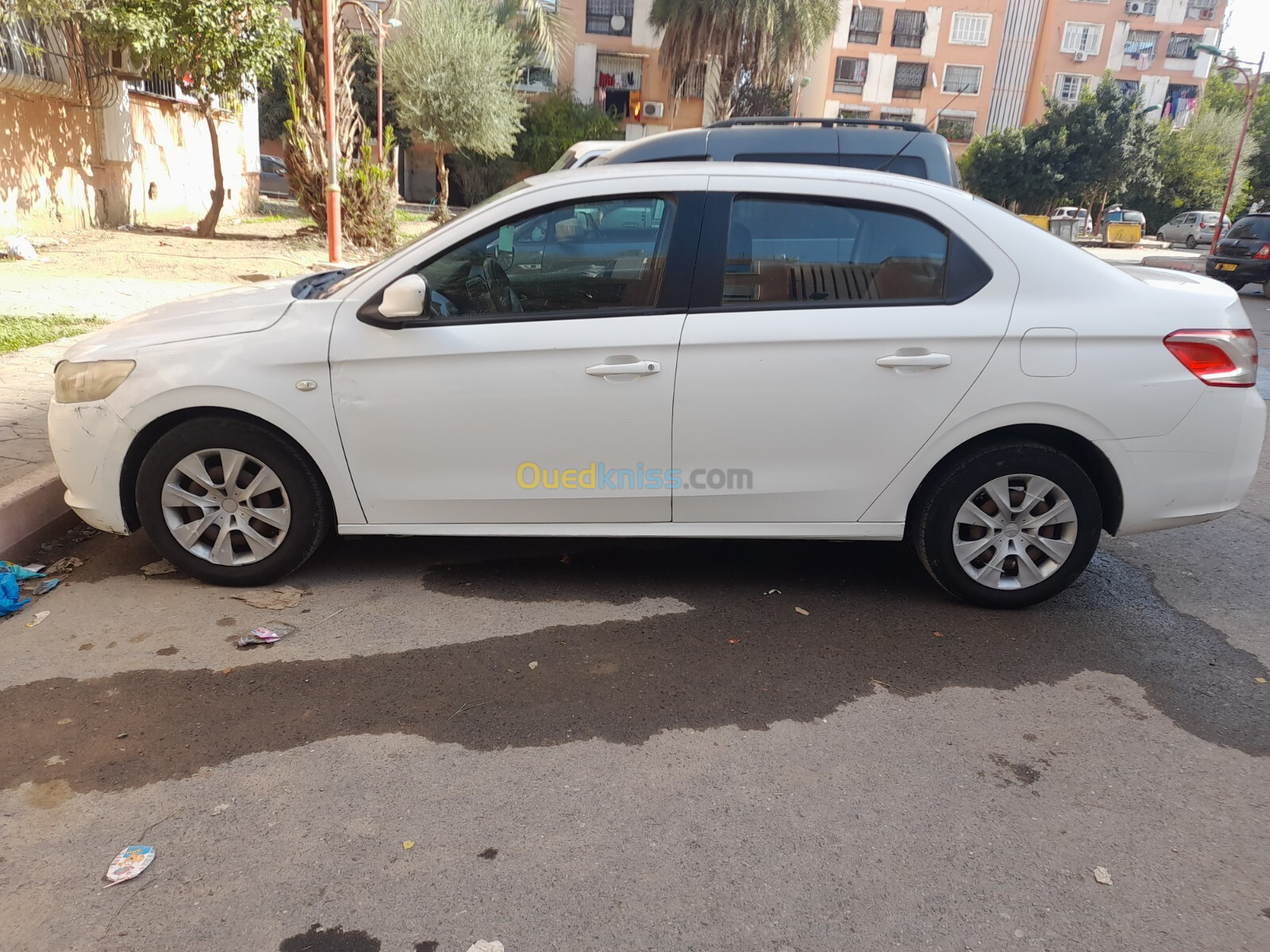 Peugeot 301 2014 Active