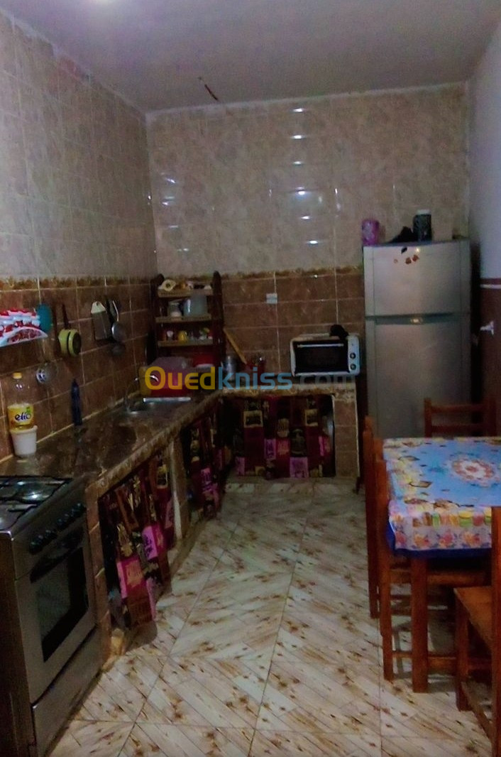 Location Appartement F3 Mostaganem Sidi lakhdaara