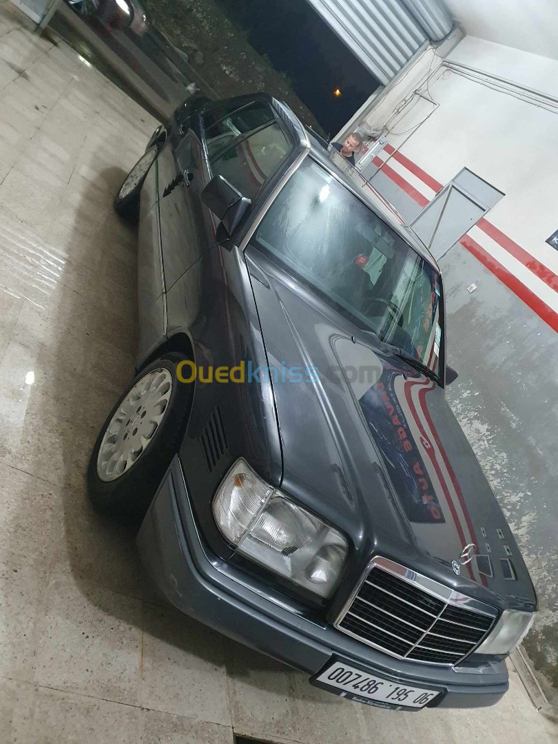 Mercedes Classe E 1995 Classe E