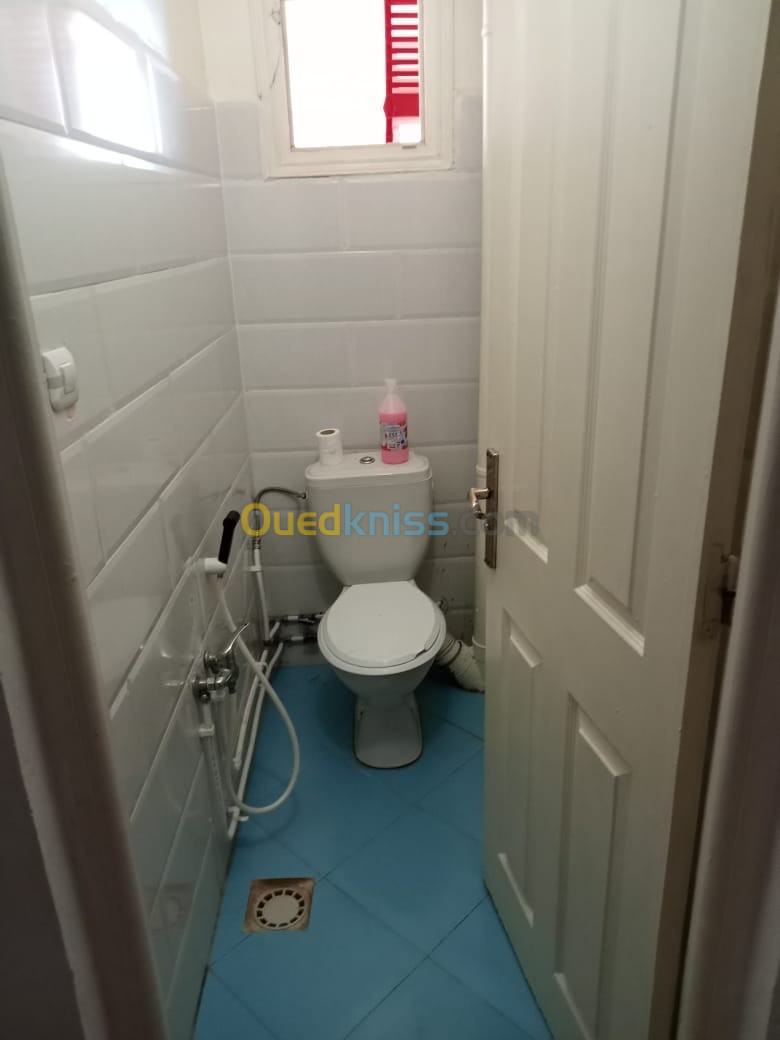 Location vacances Appartement F3 Mostaganem Mostaganem