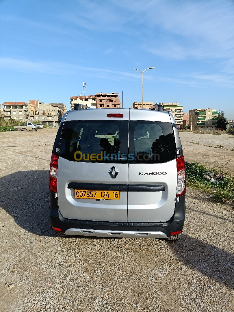 Renault Kangoo 2024 Vitrine