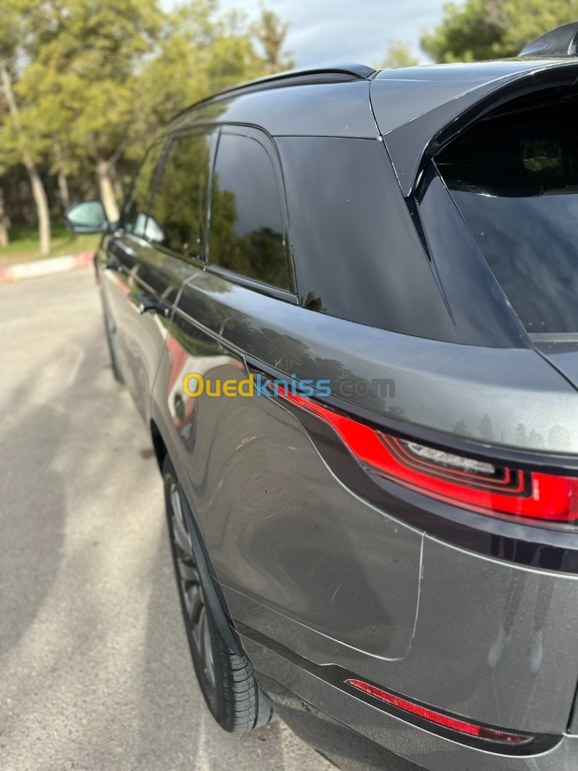 Land Rover VELAR 2018 2.0 D240 4WD SE R-DYNAMIC AUTO