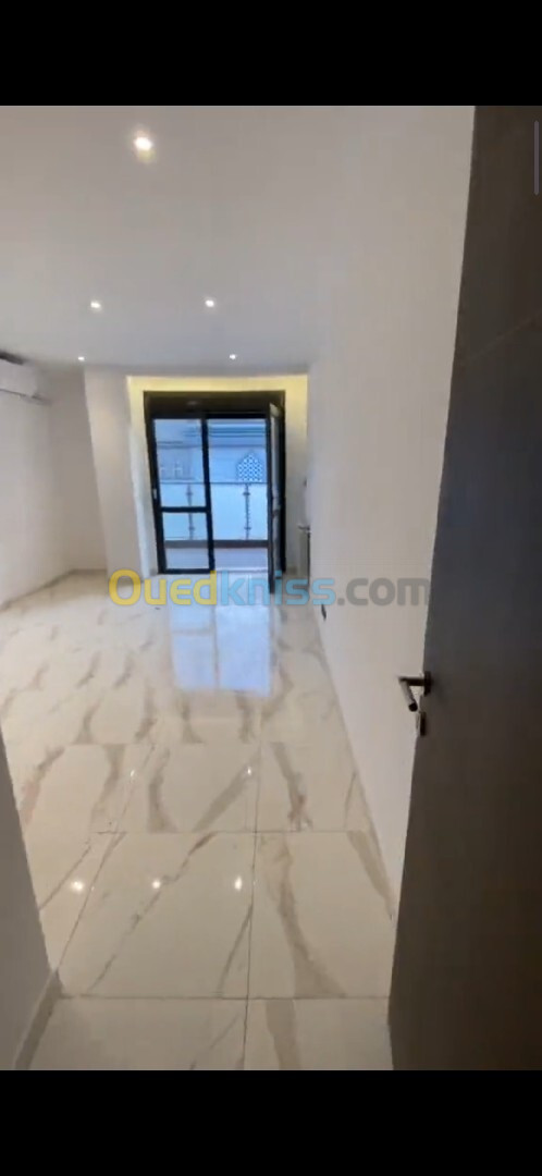 Vente Appartement F4 Alger Birkhadem