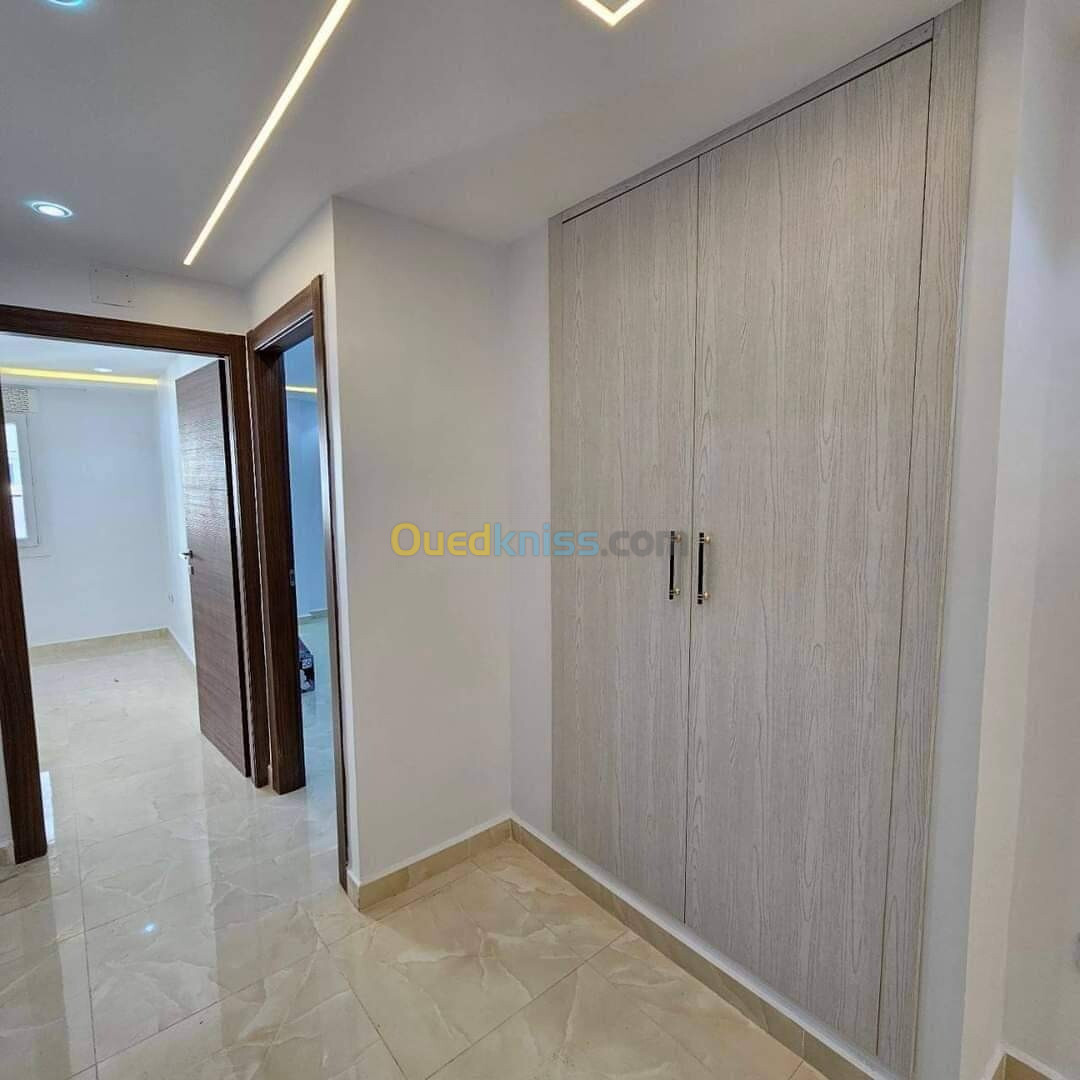 Vente Appartement F5 Alger Bordj el bahri