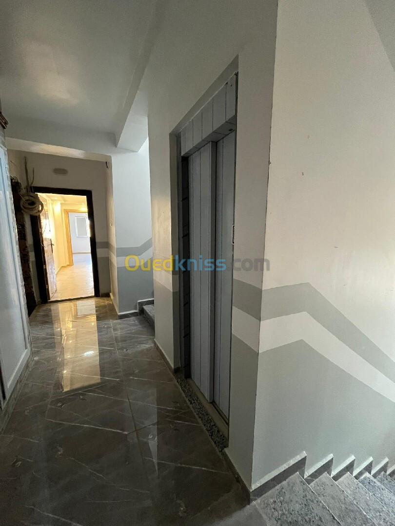 Vente Appartement F3 Alger Bordj el kiffan