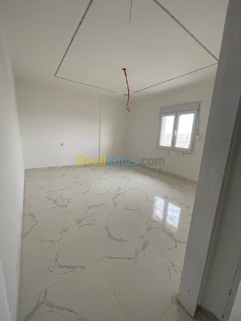 Vente Appartement F2 Alger Bordj el kiffan