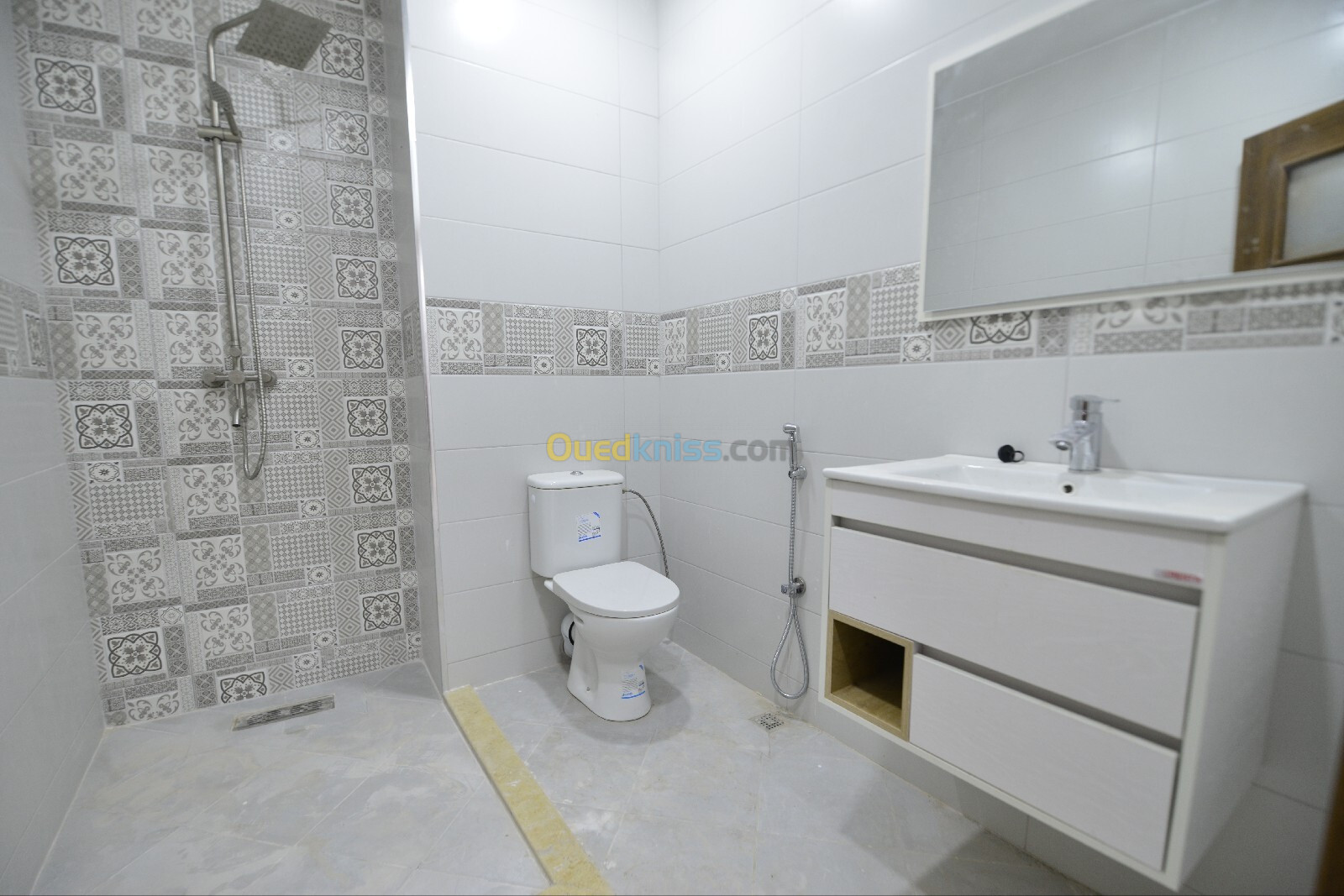 Vente Appartement F3 Alger Bordj el kiffan