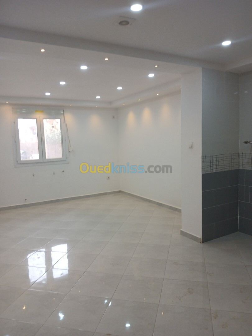 Vente Appartement F2 Alger Bordj el kiffan