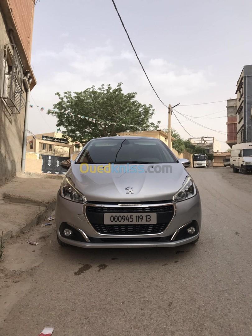 Peugeot 208 2019 Allure