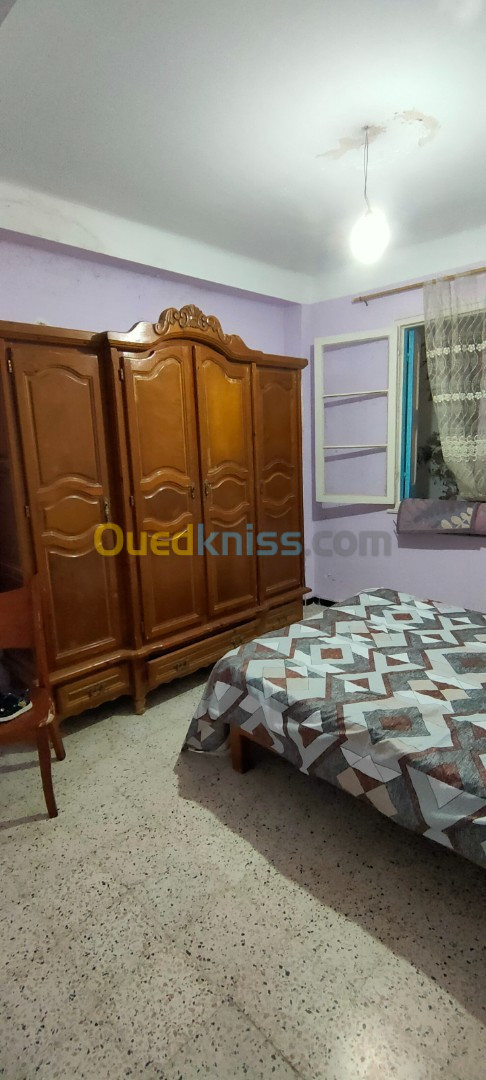 Location vacances Appartement F3 Jijel Jijel