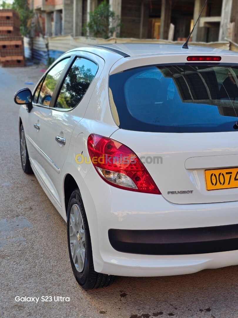 Peugeot 207 plus 2013 207 plus