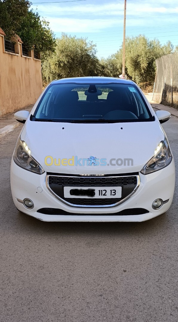 Peugeot 208 2012 Allure