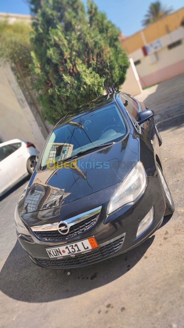 Opel Astra 2011 Astra