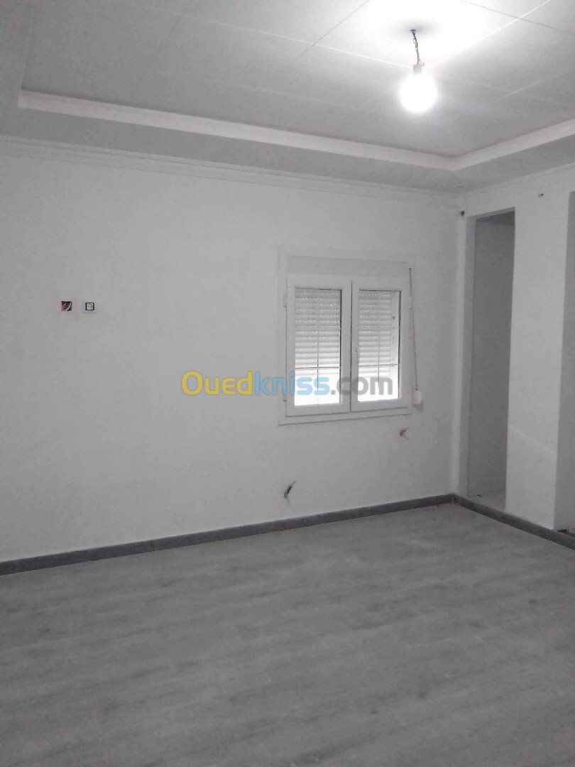 Vente Appartement Tiaret Tiaret