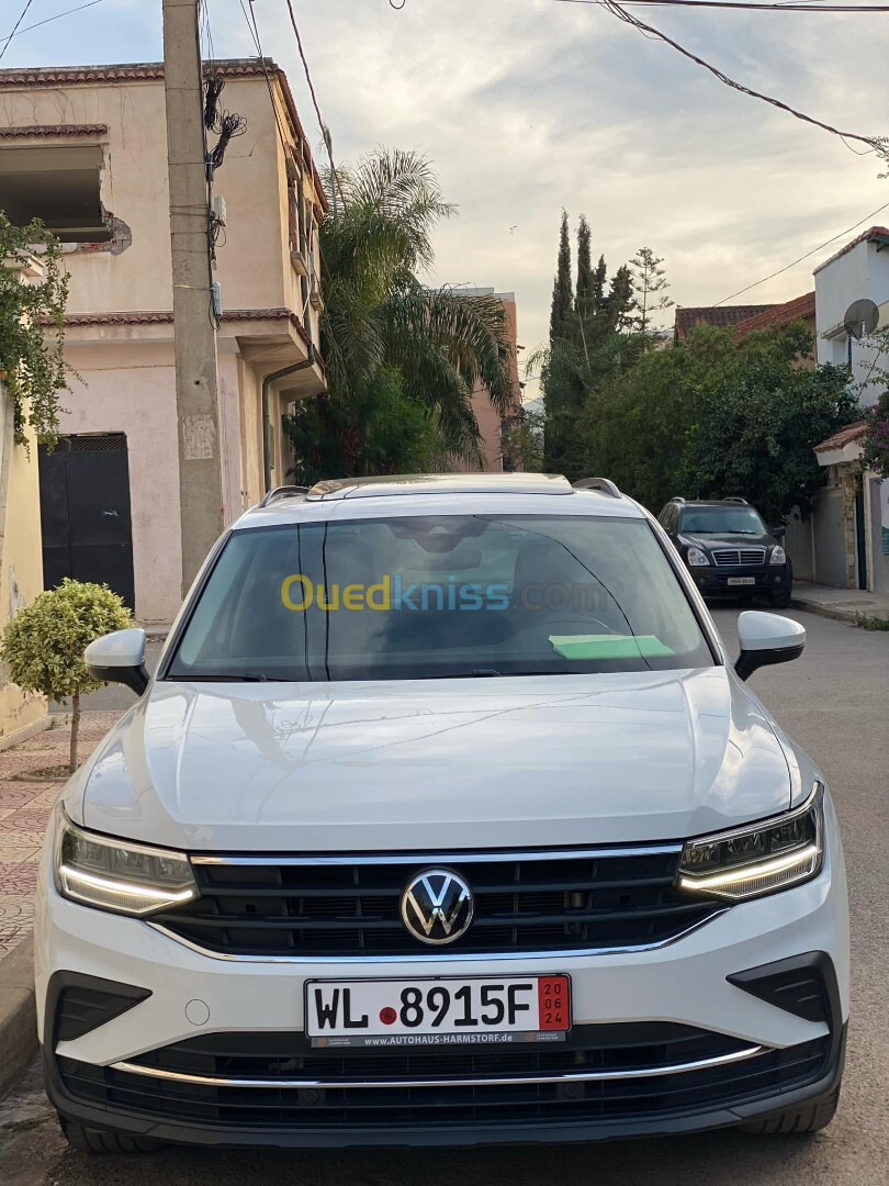 Volkswagen Tiguan 2021 Style avec toit ouvrant