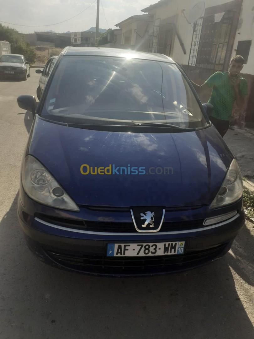 Peugeot 807 2003 بيجو