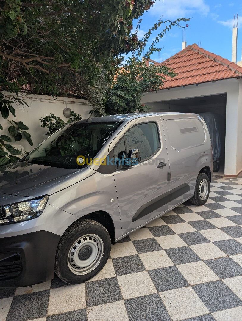 Fiat doblo italy 2024 