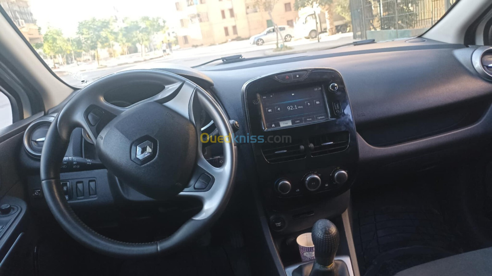 Renault Clio 4 2015 Limited 2