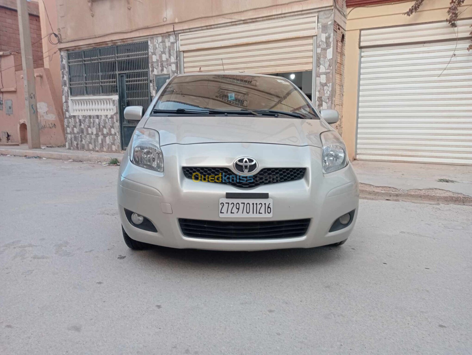 Toyota Yaris 2012 