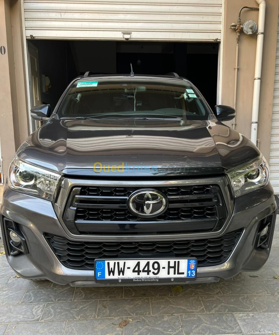 Toyota Hilux 2021 LEGEND DC 4x4 Pack Luxe