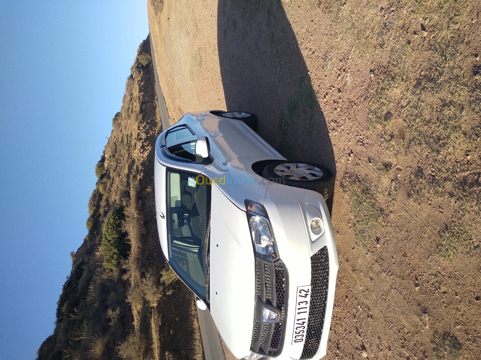 Dacia Laguna 2 2013 صافية