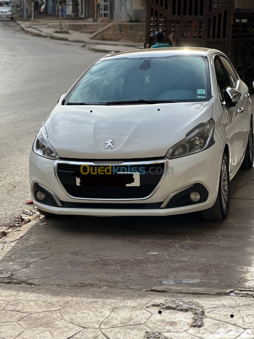 Peugeot 208 2020 Allure Facelift